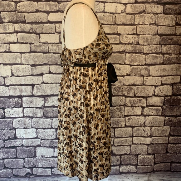 BCBGMaxazria Silk  W/ Black Tie Dress Size 2 - Picture 7 of 12